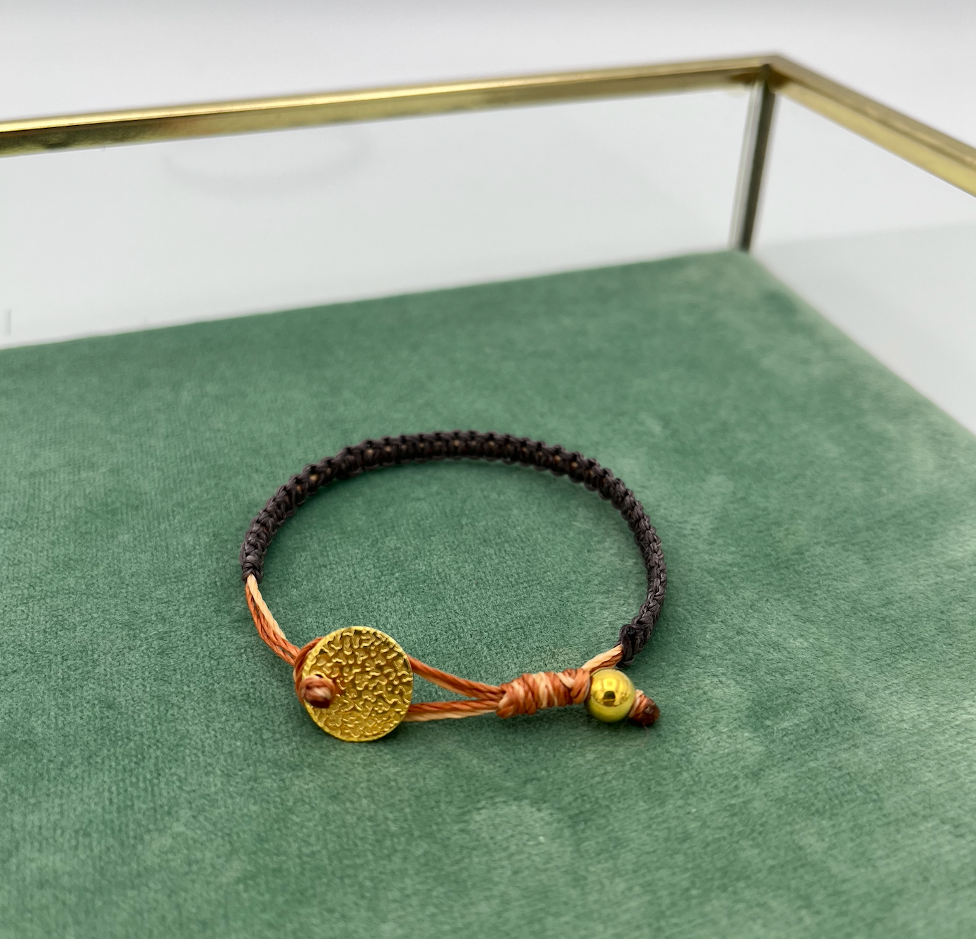 Makramee-Armband "Lava"