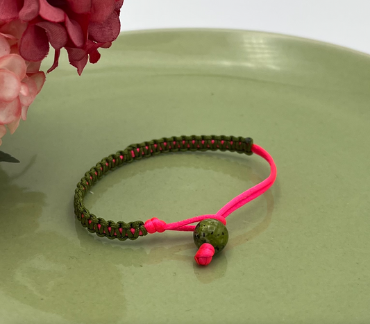 Makramee-Armband "Pink"